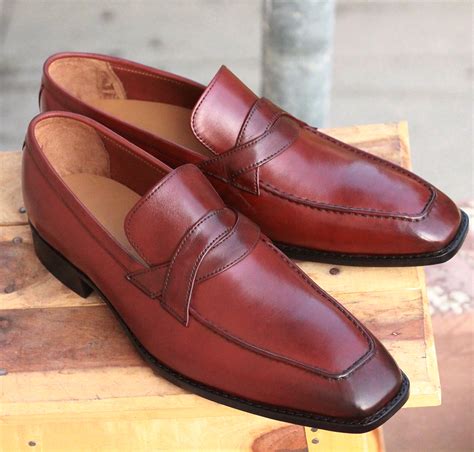 stinger men's loafers.